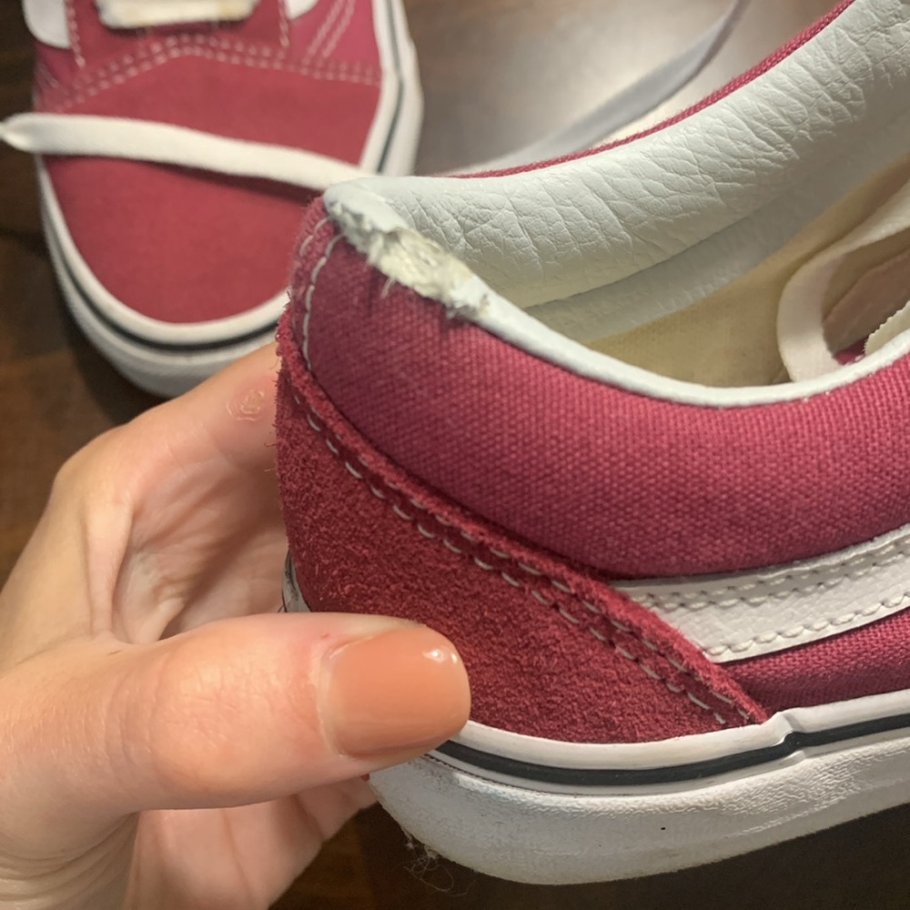 Vans - Picture 3 of 6